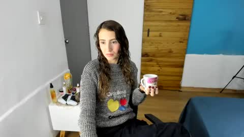 sara online show from 07.25.26