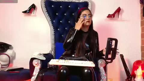 Snapshot of abbymora chatting on 09.22.25 Miss Abby online show from 09.22.25