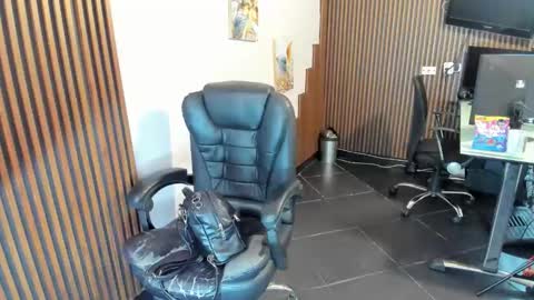 Abby Stones online show from 11.21.25