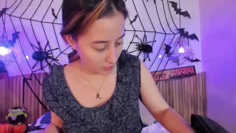 Snapshot of abbysweet1_ chatting on 10.26.25 Abigail online show from 10.26.25