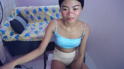 abbywinter18 online show from 09.26.25