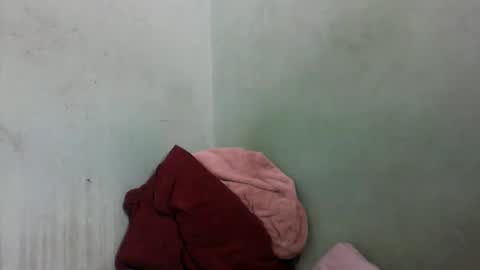 Snapshot of abella677022 chatting on 02.14.26 abella677022 online show from 02.14.26