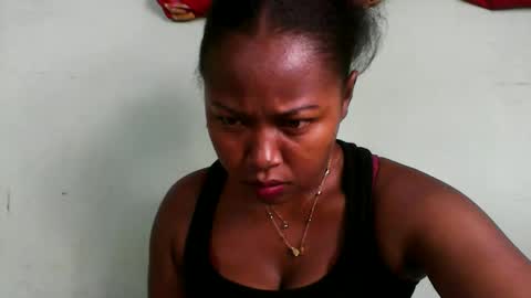 Snapshot of abella677022 chatting on 04.22.26 abella677022 online show from 04.22.26