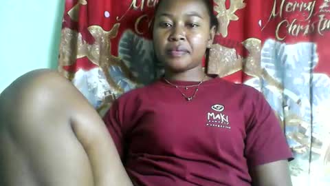 Snapshot of abella677022 chatting on 05.16.26 abella677022 online show from 05.16.26