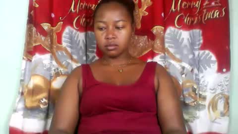 Snapshot of abella677022 chatting on 05.19.26 abella677022 online show from 05.19.26