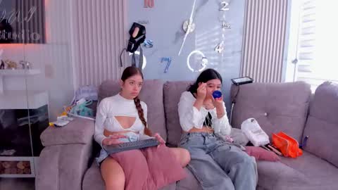 abella_as_ online show from 03.21.26