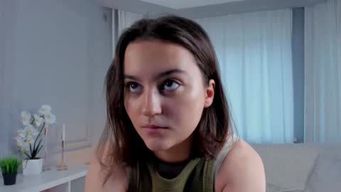 Elizabeth online show from 02.02.25