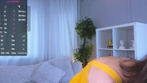 Elizabeth online show from 02.10.25