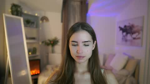 Snapshot of abella_danger_x chatting on 11.06.25 abella_danger_x online show from 11.06.25