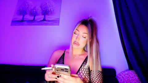 abella_soleill online show from 06.15.26