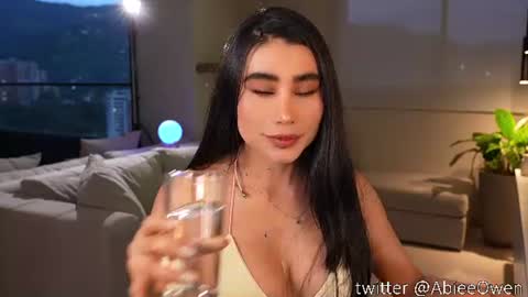 abie_owen online show from 07.03.26