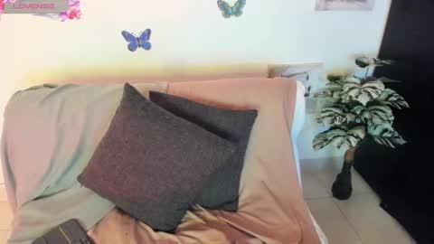 Snapshot of abigail_luna_ chatting on 01.04.25 abi online show from 01.04.25