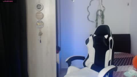 Snapshot of abigail_monroe__ chatting on 06.06.26 abigail_monroe__ online show from 06.06.26