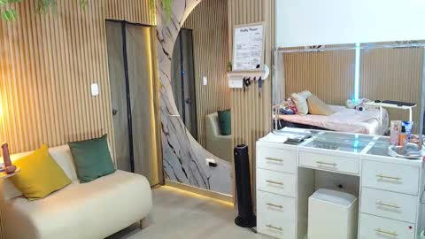 abigailowensss online show from 02.24.26