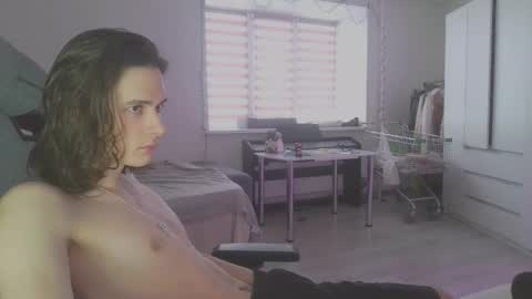 hi  cum in pvt noi extra tip online show from 02.16.25