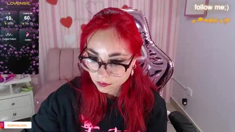 abril_ch_ online show from 03.03.25