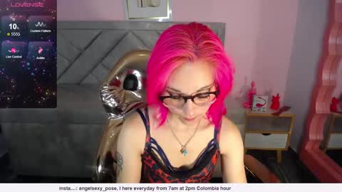 abril_ch_ online show from 02.11.26