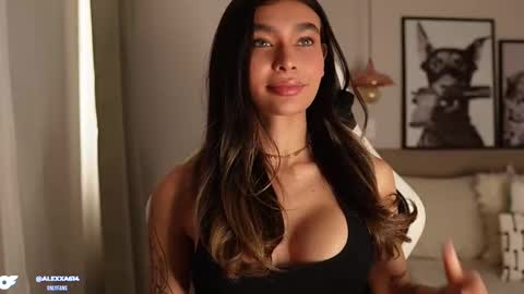 Snapshot of abril_w18 chatting on 11.29.25 My name is Alexa. Please say hello I like to chat with you. If you have requests please use tip online show from 11.29.25