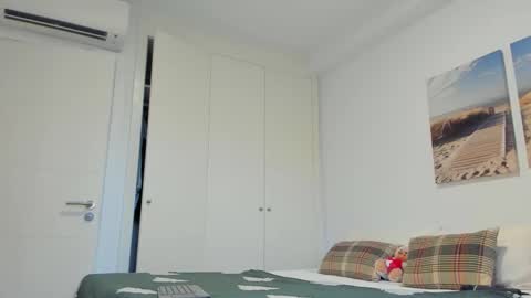 Helena online show from 12.16.25