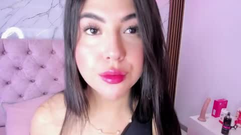 Abril online show from 05.08.26