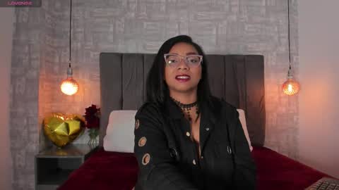 abrilsantana_ online show from 10.17.25