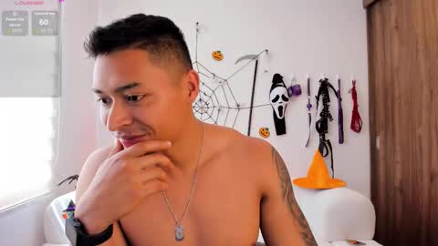 Snapshot of abu_dhabi_21 chatting on 10.22.25 Will online show from 10.22.25