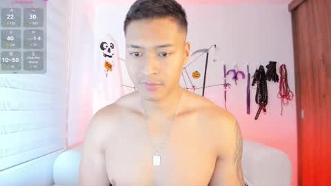 Snapshot of abu_dhabi_21 chatting on 11.06.25 Will online show from 11.06.25