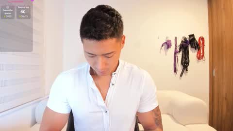 Snapshot of abu_dhabi_21 chatting on 11.13.25 Will online show from 11.13.25