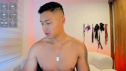 Snapshot of abu_dhabi_21 chatting on 12.14.25 Will online show from 12.14.25