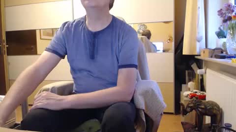 ach471 online show from 12.04.25