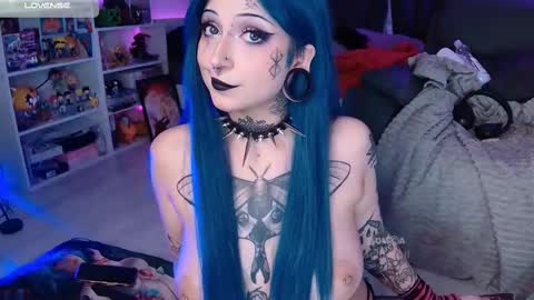 Acid or Iya  vacation November 19 to November 26 online show from 03.05.25