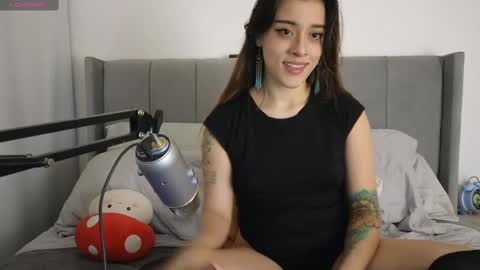 Lana 3 online show from 02.28.25