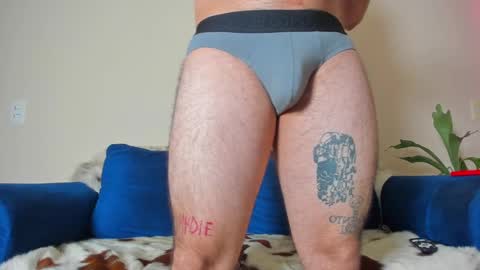 Snapshot of ackerman_eren_ chatting on 01.20.25 R. online show from 01.20.25