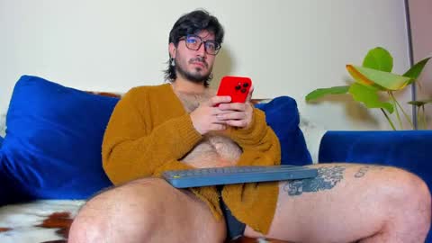 Snapshot of ackerman_eren_ chatting on 02.10.25 R. online show from 02.10.25