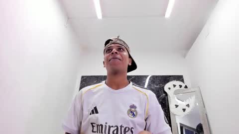 Snapshot of ada_brooke chatting on 11.20.25 ada_brooke online show from 11.20.25