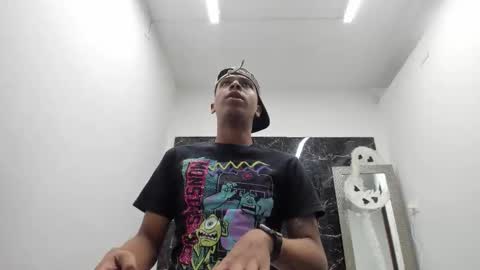 Snapshot of ada_brooke chatting on 12.02.25 ada_brooke online show from 12.02.25