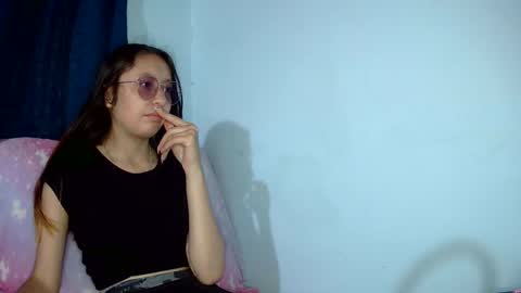 Ada naugthy28 online show from 10.27.25