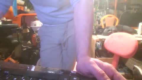 Snapshot of adam000985057 chatting on 12.05.25 adam000985057 online show from 12.05.25