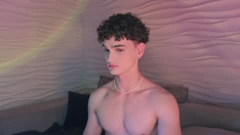 Adam online show from 12.12.24