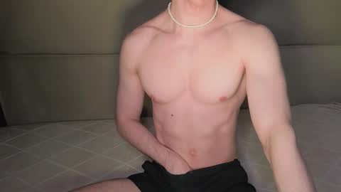 Snapshot of adam_21cm chatting on 01.08.26 Adam online show from 01.08.26