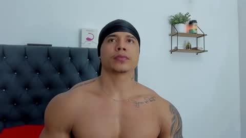 Snapshot of adam_boss chatting on 09.16.25 adam boss online show from 09.16.25