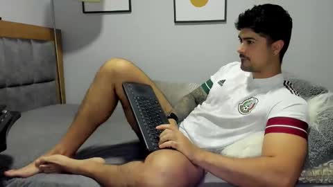 adam clarke online show from 10.27.25