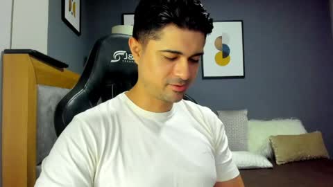 adam clarke online show from 04.23.26