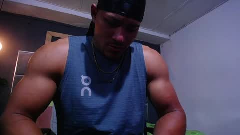 Snapshot of adam_fit19cm chatting on 06.05.26 adam_fit19cm online show from 06.05.26