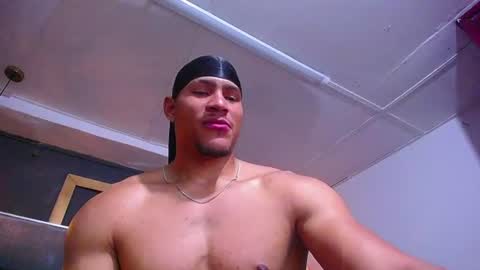 Snapshot of adam_fit19cm chatting on 07.07.26 adam_fit19cm online show from 07.07.26