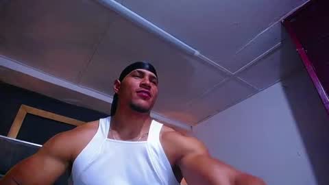 Snapshot of adam_fit19cm chatting on 07.10.26 adam_fit19cm online show from 07.10.26