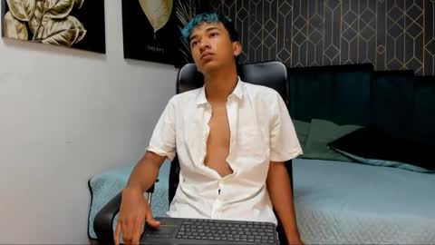 adam_ford1 online show from 12.03.25