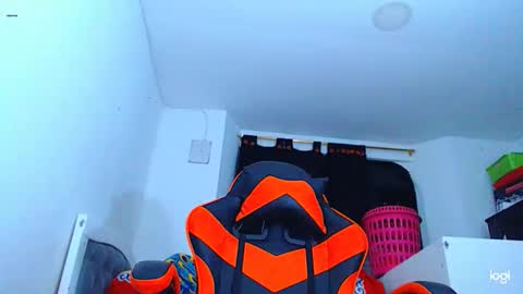 adam hot11 online show from 11.24.25