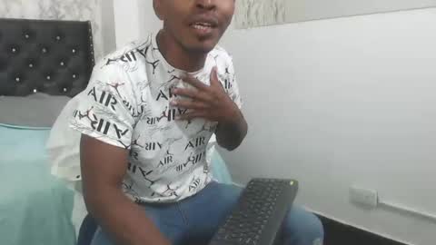 adam_morgan2 online show from 09.09.25