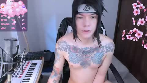 Snapshot of adam_rocket chatting on 12.02.25 Adam online show from 12.02.25